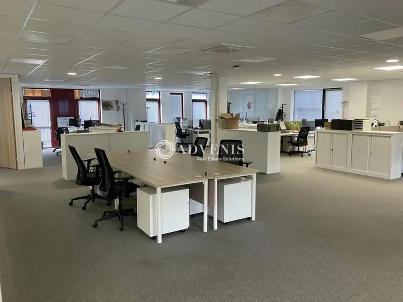 Bureau dans Lesquin à louer - Photo intérieure - Image 2 de 9