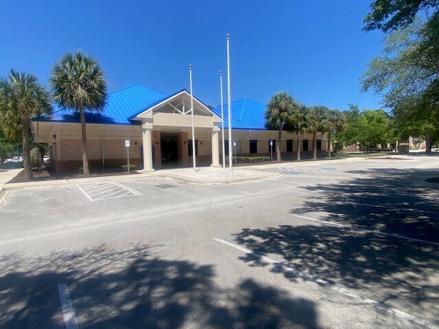 4675 Sunbeam Rd, Jacksonville, FL for sale - Building Photo - Image 1 of 8