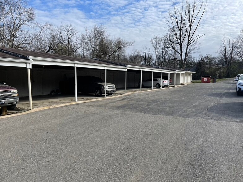 5241 Boy Scout Rd, Indianapolis, IN à vendre - Photo du bâtiment - Image 3 de 6