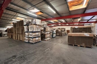 Campfield Rd, Southend On Sea for lease Interior Photo- Image 2 of 4