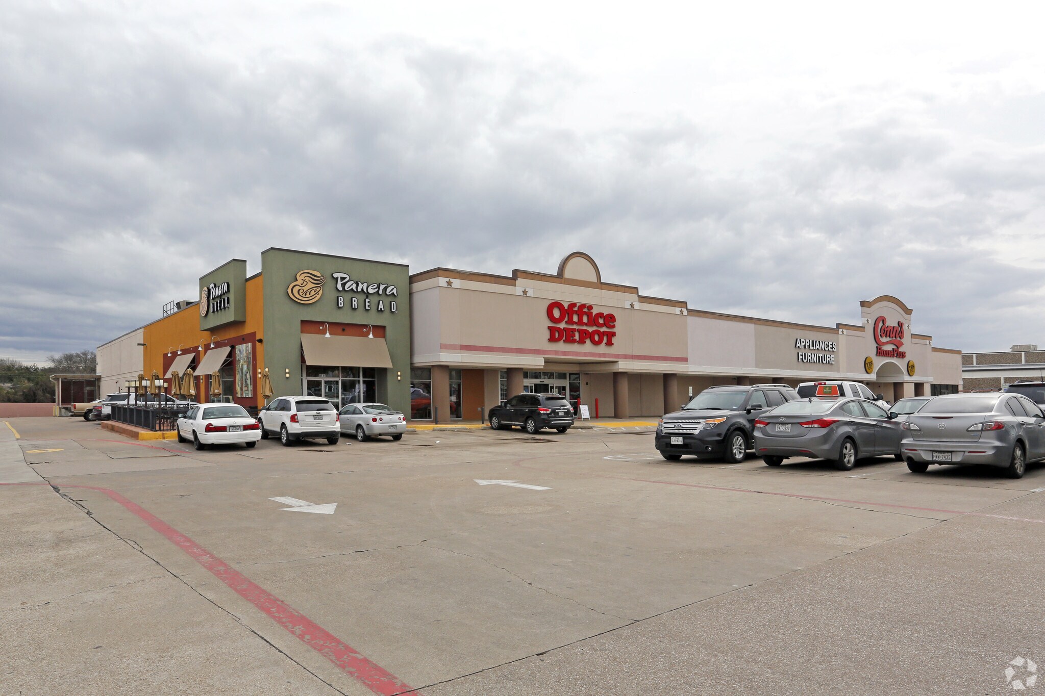 4613 S Hulen St, Fort Worth, TX for lease Building Photo- Image 1 of 9