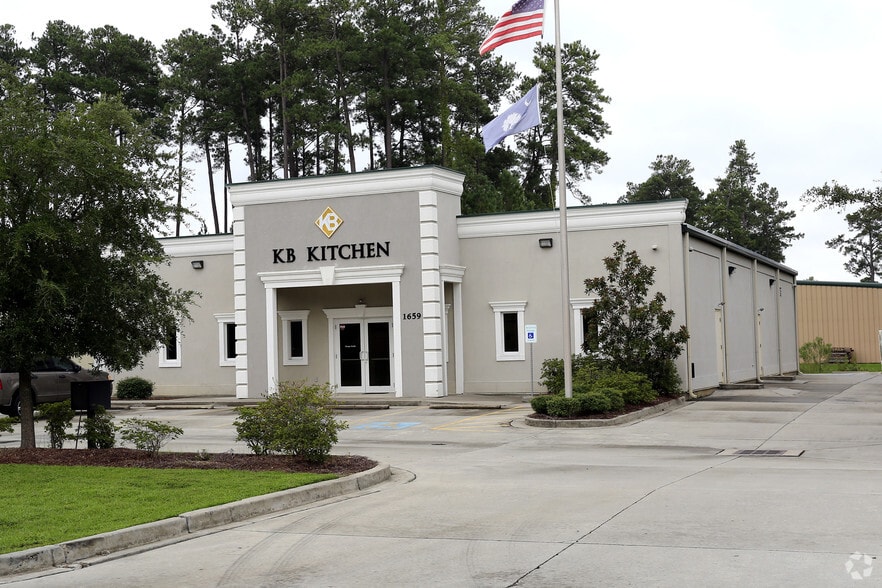 1659 American Way, Myrtle Beach, SC for sale - Primary Photo - Image 1 of 4