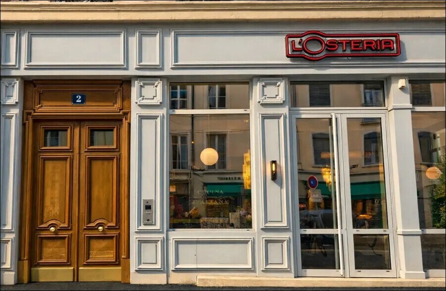 2 Rue De Brest, Lyon à louer - Photo du bâtiment - Image 3 de 8