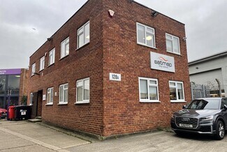 Plus de détails pour 128A Kingston Rd, Leatherhead - Bureau à louer