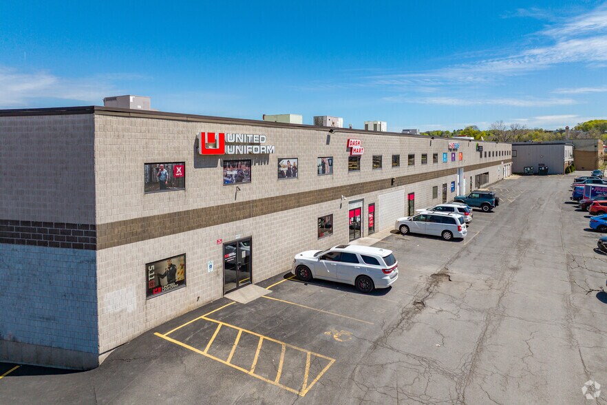 1401 Erie Blvd, Syracuse, NY à vendre - Photo du bâtiment - Image 2 de 29