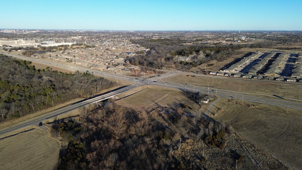 SE/C of Hwy 9 & 36th Ave SE, Norman, OK à vendre - Photo du bâtiment - Image 2 de 5