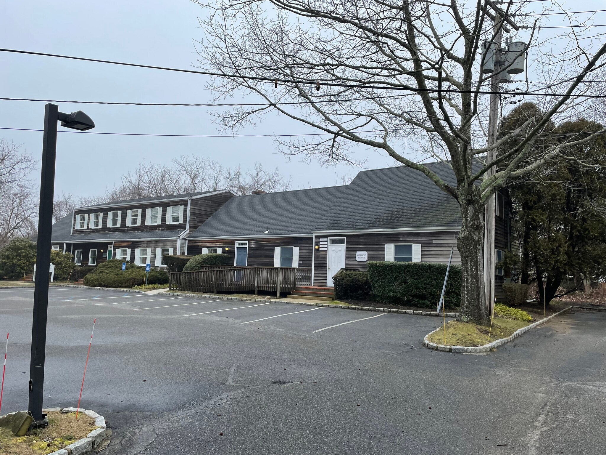 349 Meeting House Ln, Southampton, NY for lease Primary Photo- Image 1 of 17