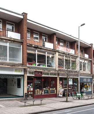 Plus de détails pour 11-13 Paris St, Exeter - Commerce de détail à louer