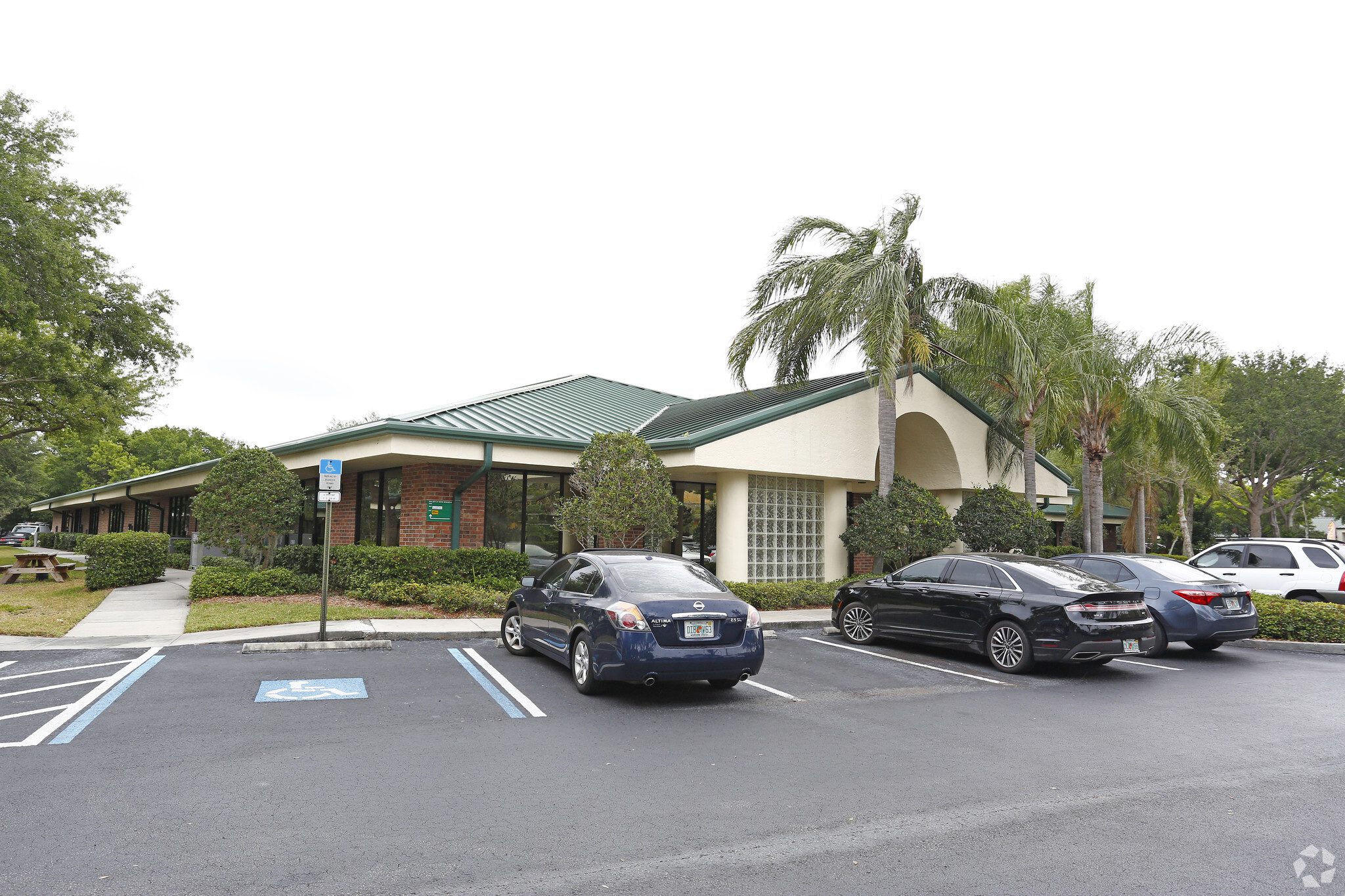 4500 140th Ave N, Clearwater, FL for lease Primary Photo- Image 1 of 33
