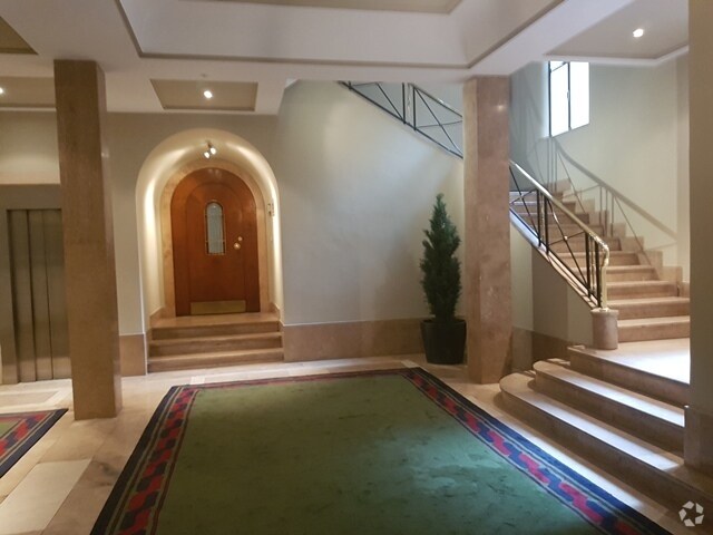 Calle de Almagro, 26, Madrid, Madrid for lease - Building Photo - Image 3 of 4