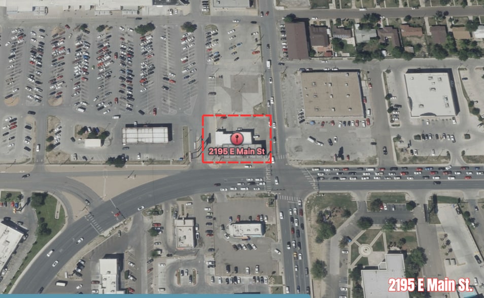 602 E Main St, Eagle Pass, TX for sale - Building Photo - Image 3 of 7