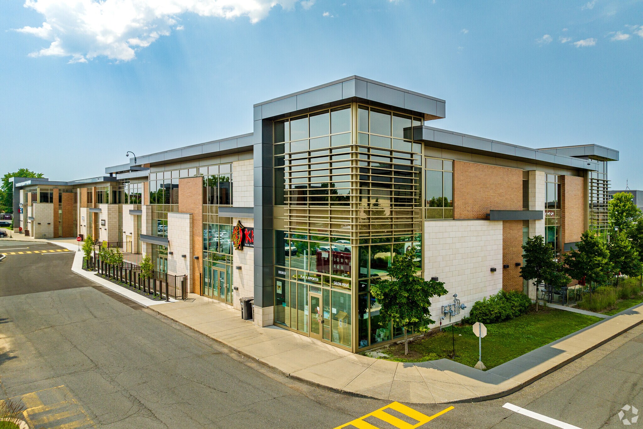 500 Rue D'avaugour, Boucherville, QC à vendre Photo du bâtiment- Image 1 de 1