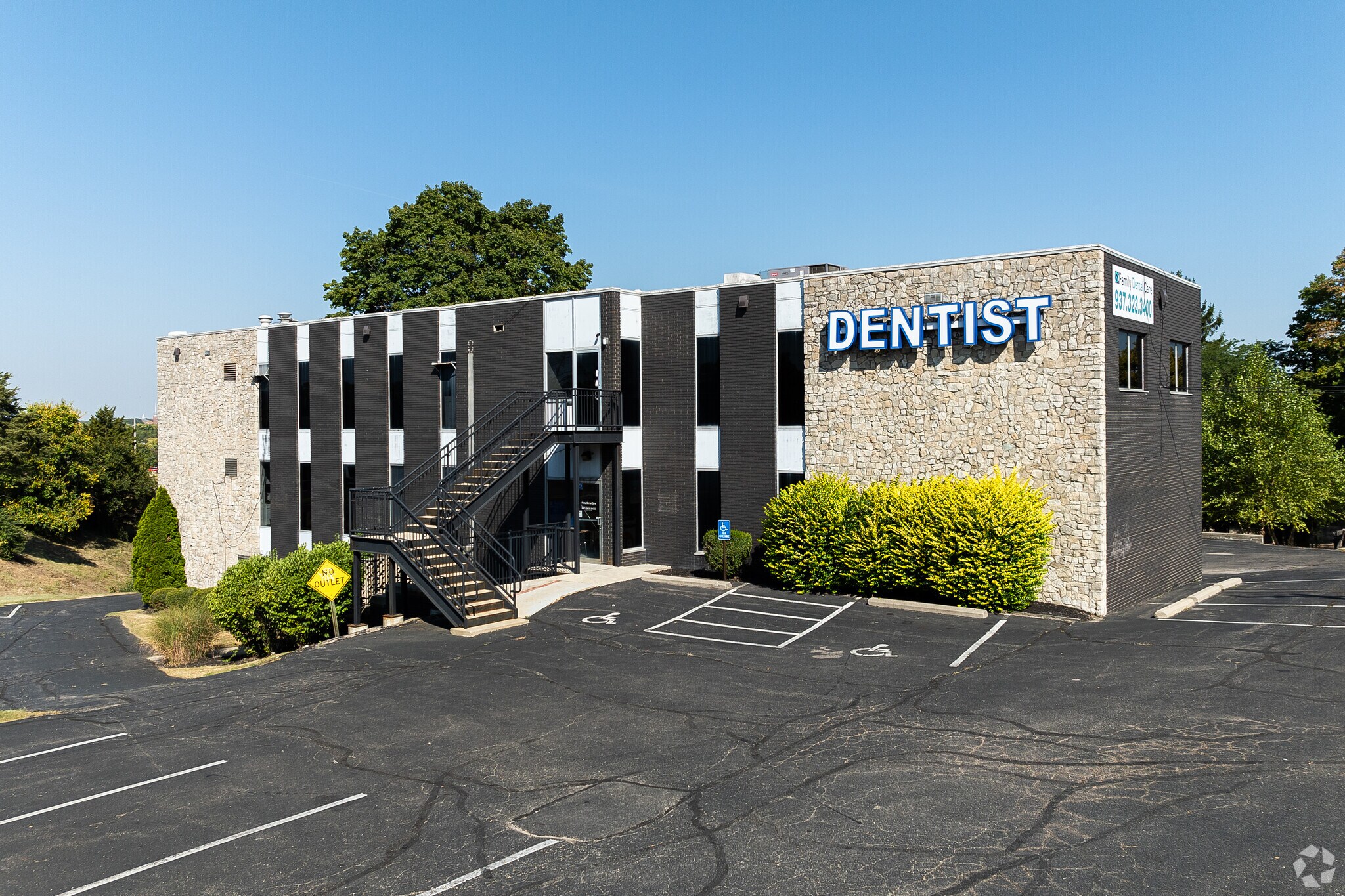 1240 E Main St, Springfield, OH à louer Photo principale- Image 1 de 21