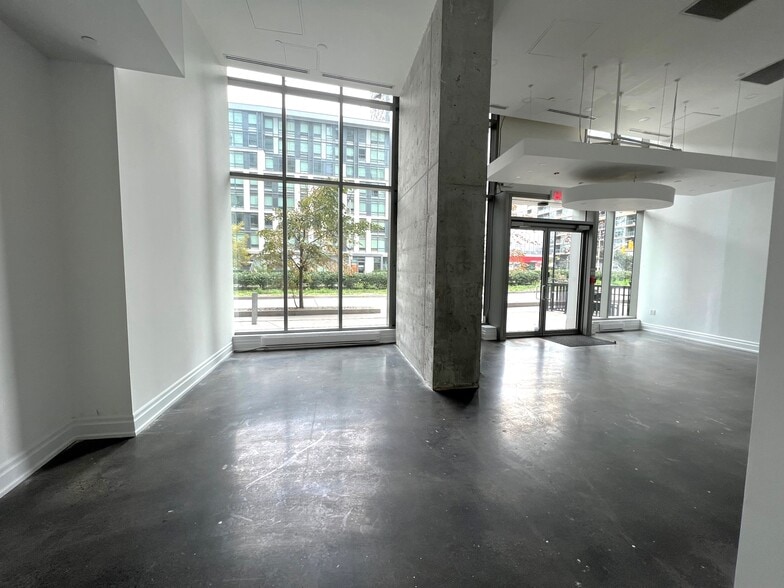 123 Fort York Blvd, Toronto, ON for lease - Interior Photo - Image 2 of 17