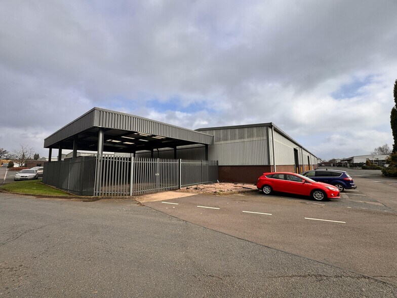Hartlebury Trading Estate, Hartlebury à louer - Photo du bâtiment - Image 3 de 27