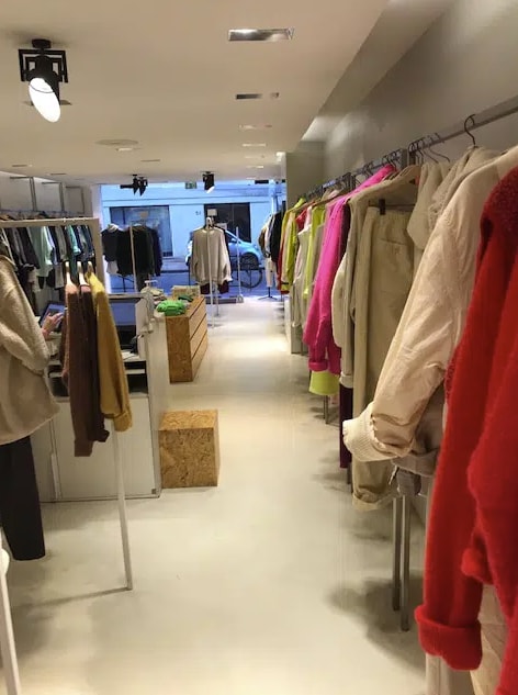 Rue Du President Wilson, Levallois-Perret for lease Interior Photo- Image 1 of 5