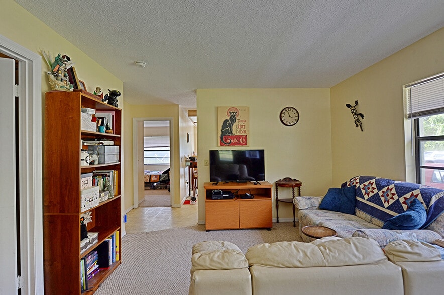 606 Long Ave, Inverness, FL à vendre - Photo du bâtiment - Image 3 de 14