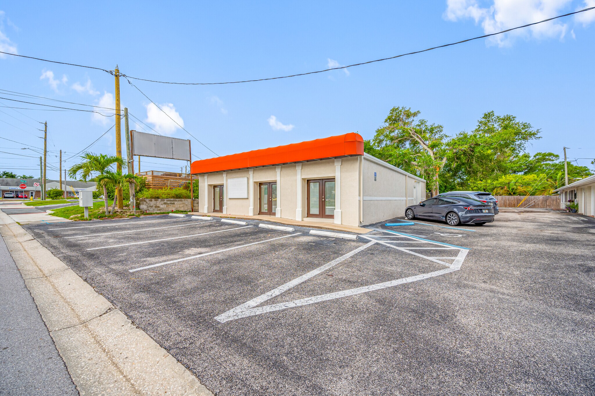 1230 Lady Marion Ln, Dunedin, FL for lease Building Photo- Image 1 of 14