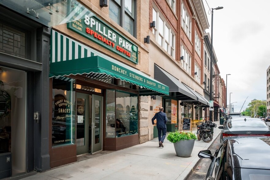 201-209 SW Mitchell St, Atlanta, GA à louer - Photo du bâtiment - Image 1 de 8