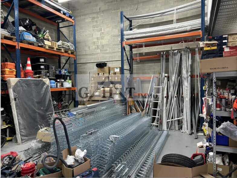 Industrial in Gennevilliers for lease - Interior Photo - Image 1 of 5