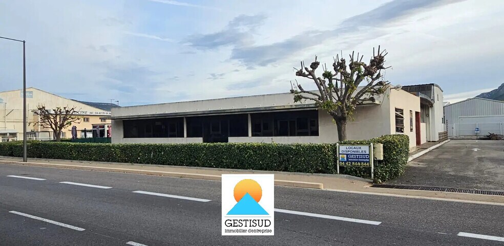 Flex in Aubagne for lease - Building Photo - Image 1 of 8