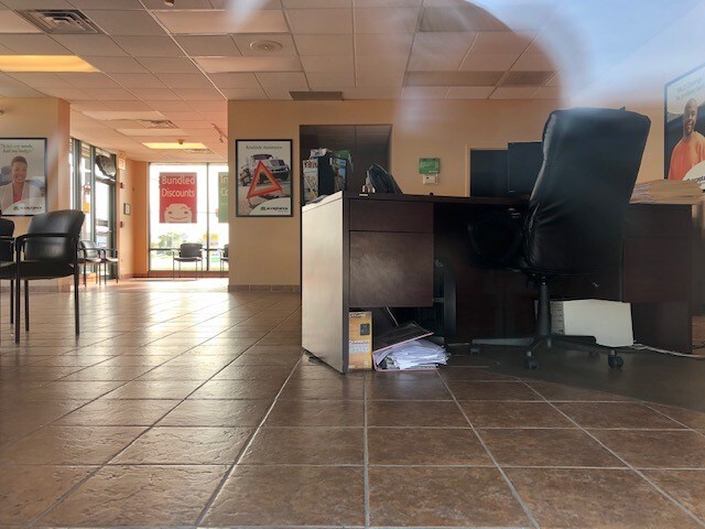 21100 Western Ave, Olympia Fields, IL à louer - Photo intérieure - Image 2 de 16