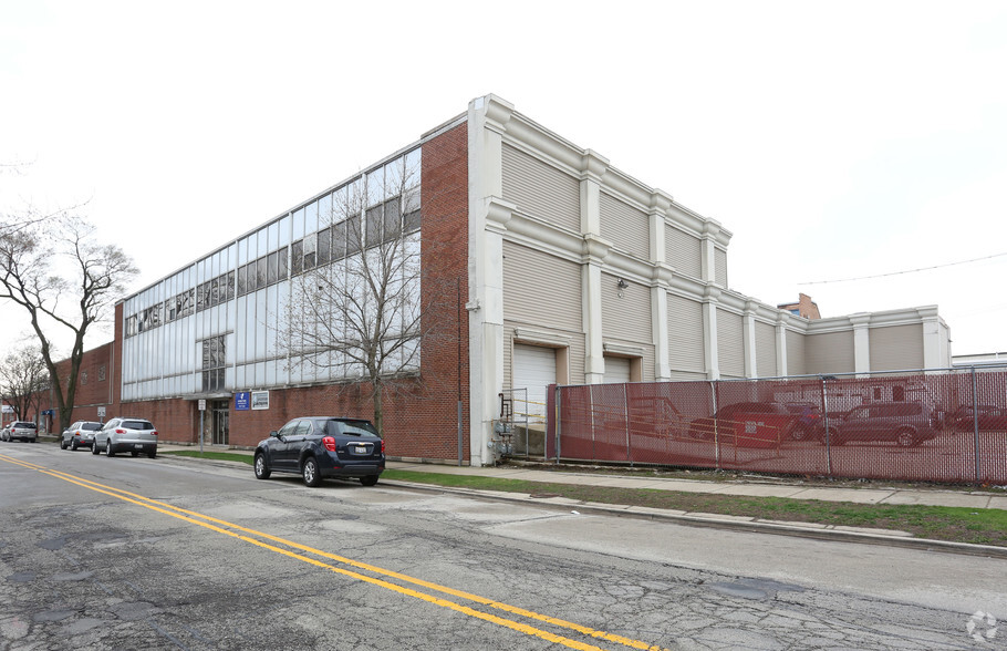 1401 S Circle Ave, Forest Park, IL for lease - Building Photo - Image 3 of 4