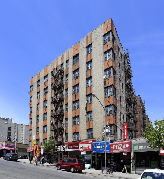 221-229 167th St, Bronx, NY à louer - Photo du bâtiment - Image 2 de 6