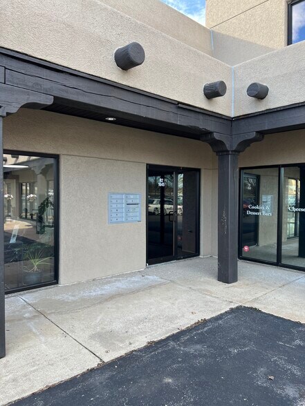 1645 W Republic Rd, Springfield, MO for lease - Building Photo - Image 2 of 14