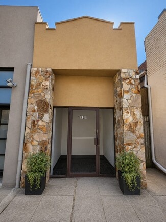 Plus de détails pour 91A Carman Ave, Cedarhurst, NY - Bureau à vendre