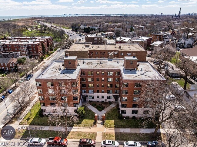 More details for 7846 S South Shore Dr, Chicago, IL - Multifamily for Sale