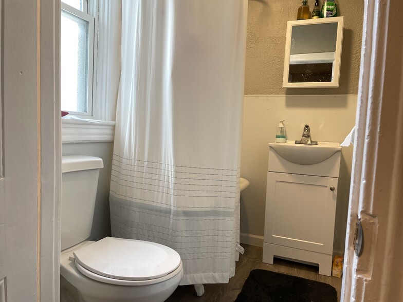57 E Garrison St, Bethlehem, PA for sale - Building Photo - Image 2 of 47