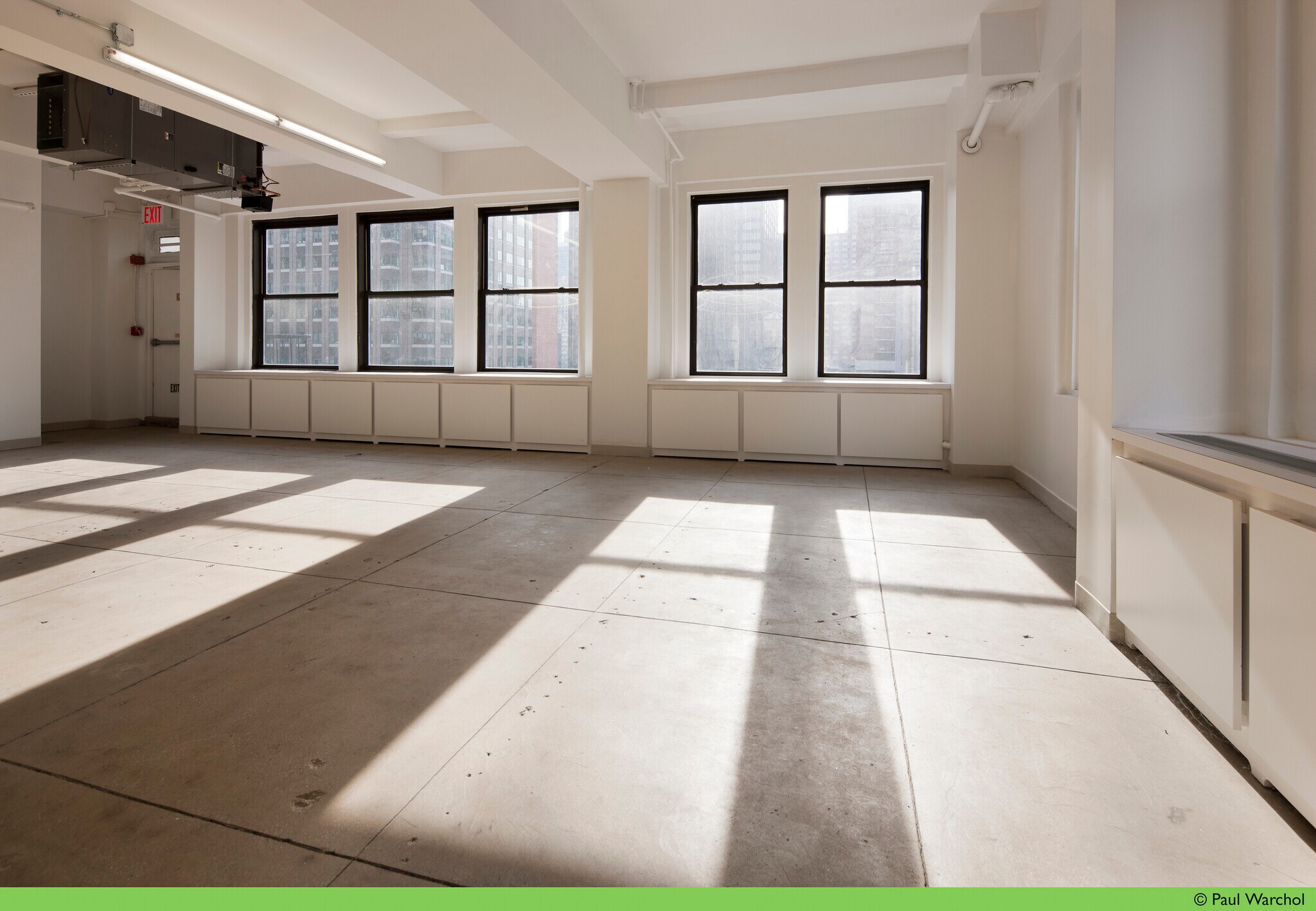 254 W 54th St, New York, NY à louer Photo intérieure- Image 1 de 2