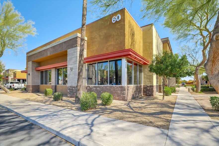 60 S Kyrene Rd, Chandler, AZ for lease - Primary Photo - Image 1 of 19