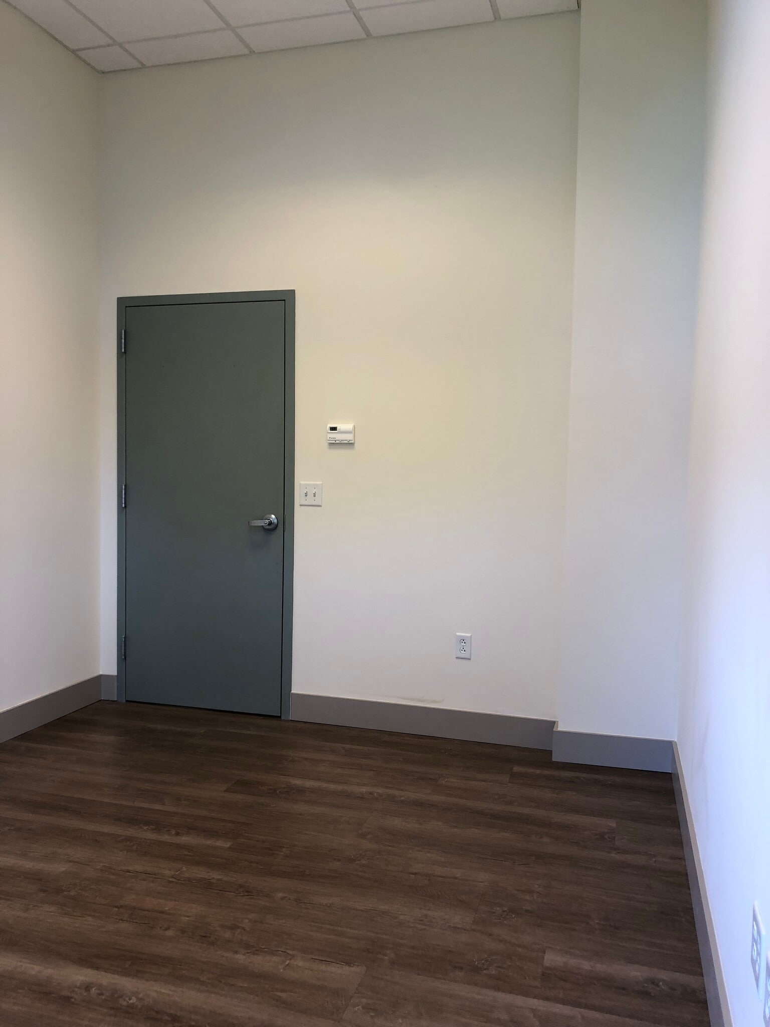 1111 W 39th St, Kansas City, MO à louer Photo intérieure- Image 1 de 4