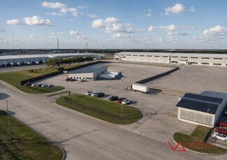 Plus de détails pour 3900 N Beach St, Haltom City, TX - Industriel à vendre
