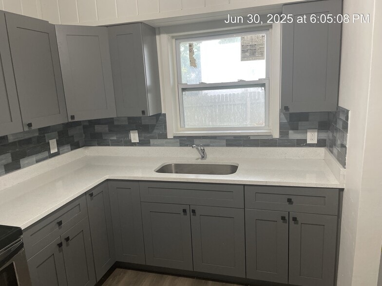 4000 Greenwood Ave, West Palm Beach, FL for sale - Building Photo - Image 2 of 8