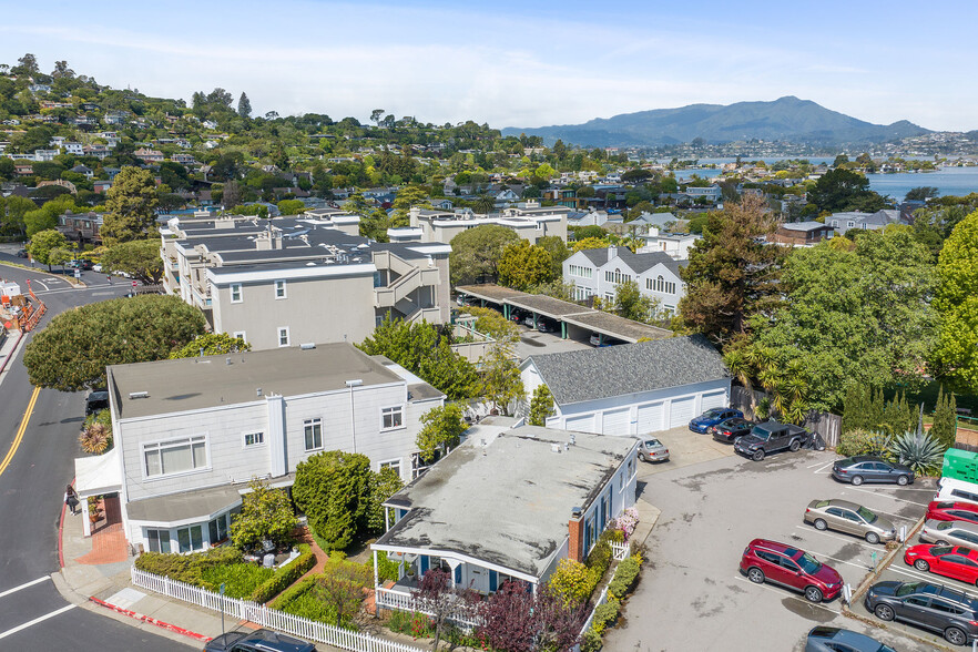 7 Beach Rd, Belvedere Tiburon, CA for sale - Building Photo - Image 1 of 1