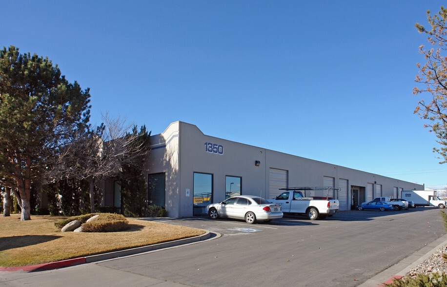 1350 Freeport Blvd, Sparks, NV for lease - Building Photo - Image 2 of 7