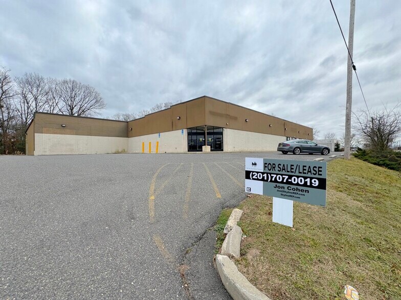 1025 N Pearl St, Bridgeton, NJ for lease - Building Photo - Image 2 of 30