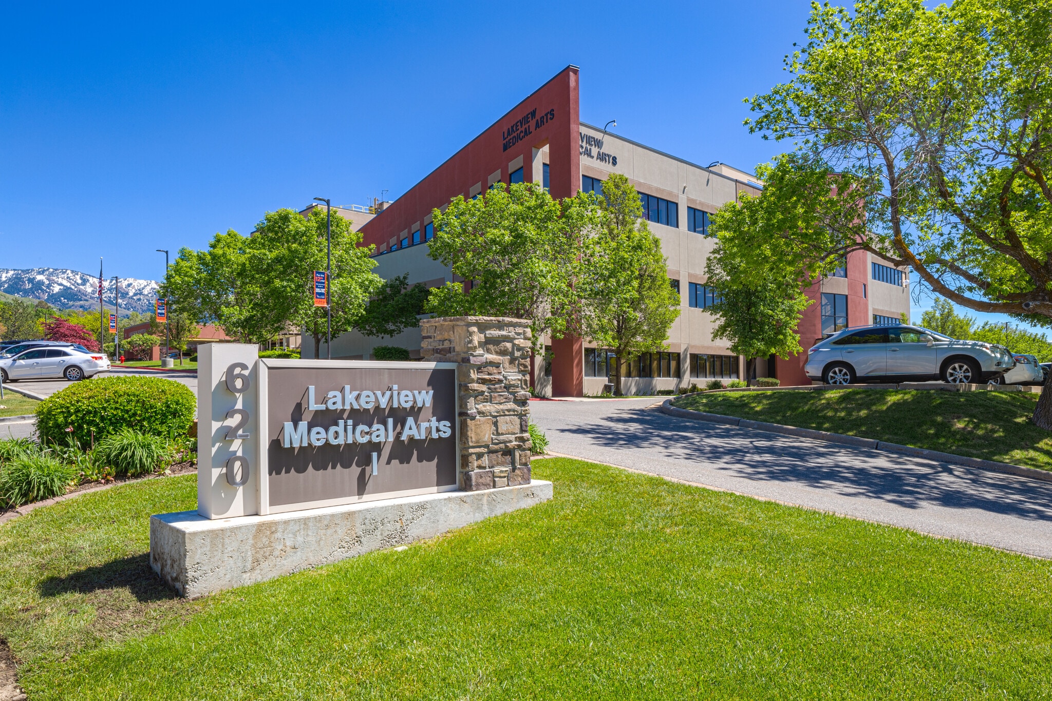 620 E Medical Dr, Bountiful, UT à louer Photo du bâtiment- Image 1 de 8