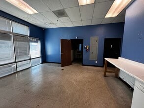 17250-17284 Foothill Blvd, Fontana, CA à louer Photo du bâtiment- Image 1 de 12