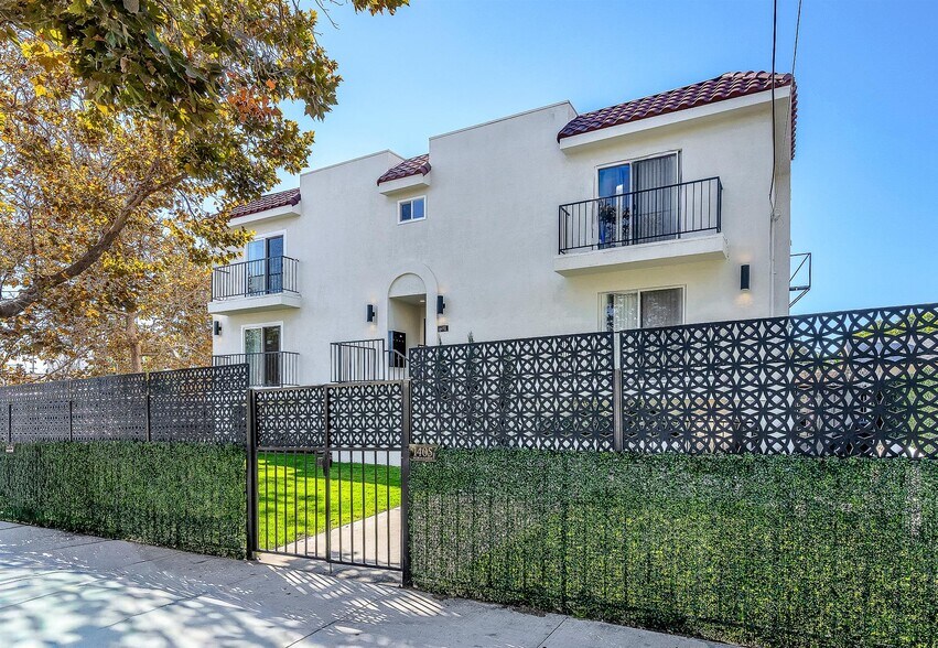 1405 N Normandie Ave, Los Angeles, CA à vendre - Photo du bâtiment - Image 1 de 30