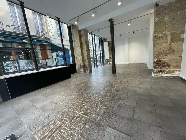 29 Rue Du Roi De Sicile, Paris à louer - Photo du bâtiment - Image 1 de 6