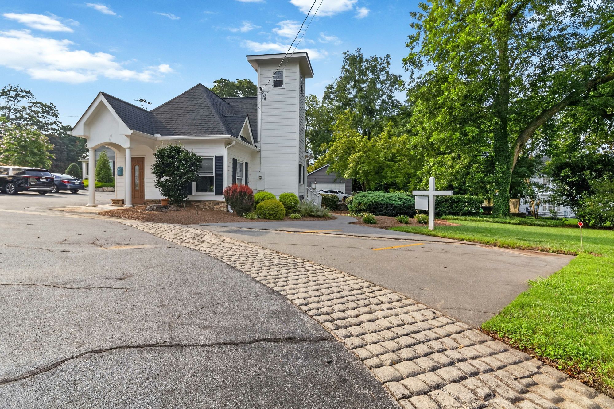 517 Green St, Gainesville, GA for lease Interior Photo- Image 1 of 10