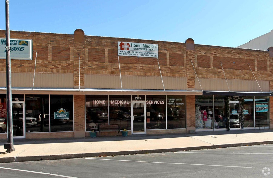 209 W Main St, Purcell, OK for lease - Building Photo - Image 2 of 2