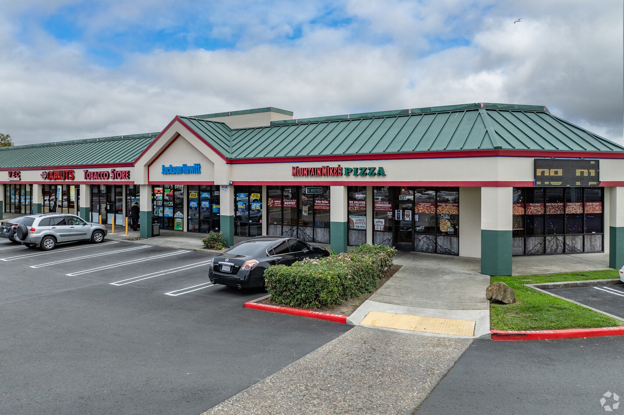 4380 Sonoma Blvd, Vallejo, CA for lease Primary Photo- Image 1 of 8