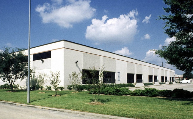 More details for 16502-16514 Air Center Blvd, Houston, TX - Industrial for Lease