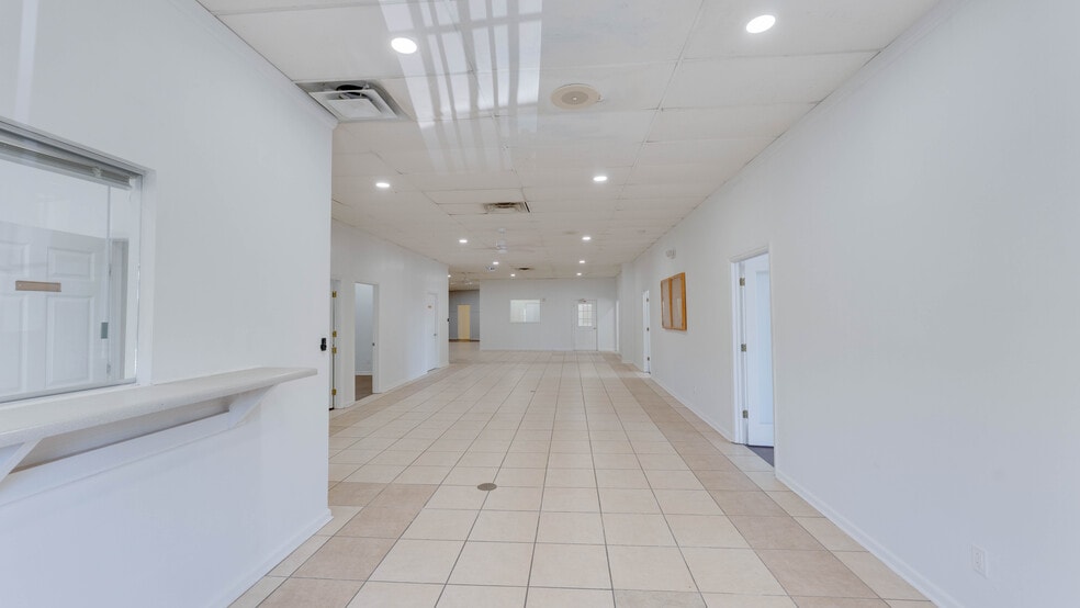 615 N Main St, Moultrie, GA for sale - Building Photo - Image 2 of 30