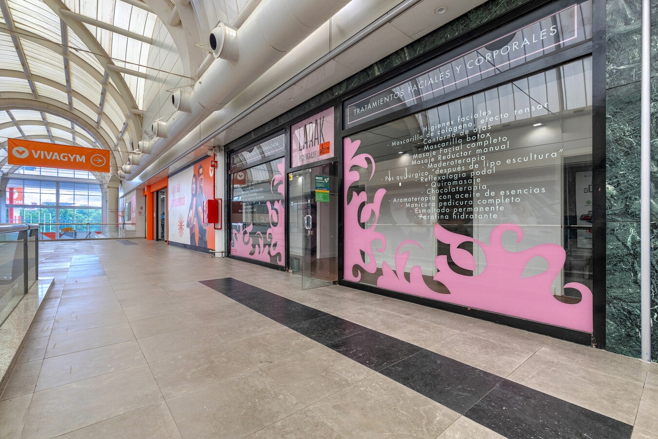 Avenida Provincias, 18, Fuenlabrada, MAD 28941 - - - Interior Photo - Image 2 of 10